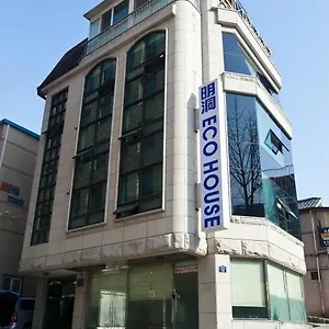 https://myeongdong-ecohouse.hotels-seoul.net